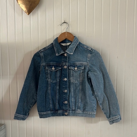 Like New! H&M Two-Tone Blue Denim Jacket sz 10 - Picture 3 of 8